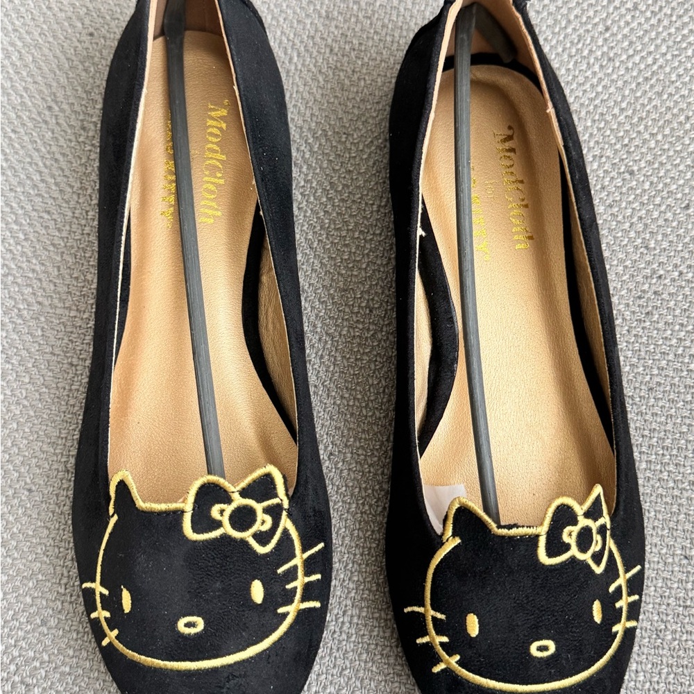 Modcloth Black and Yellow Hello Kitty Flats